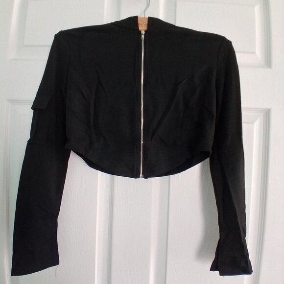 Hoodie size M Black NWT - Picture 1 of 5